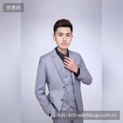 王强